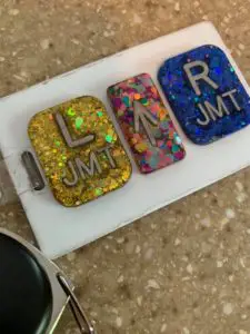 Short but glitter xray markers