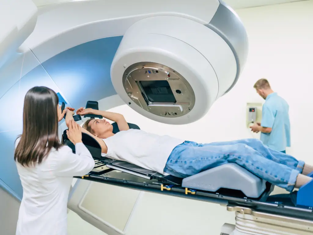 Radiologic Technologists Minimize Patient Radiation Dose